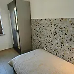 بيت للعطل Maredi With Pool