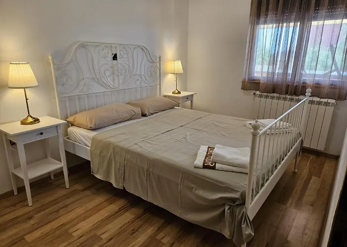 Maredi With Pool * Pula