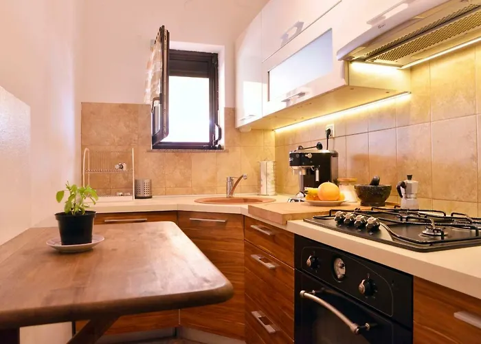 Maredi With Pool Feriehus