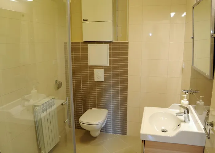 Maredi With Pool 풀라