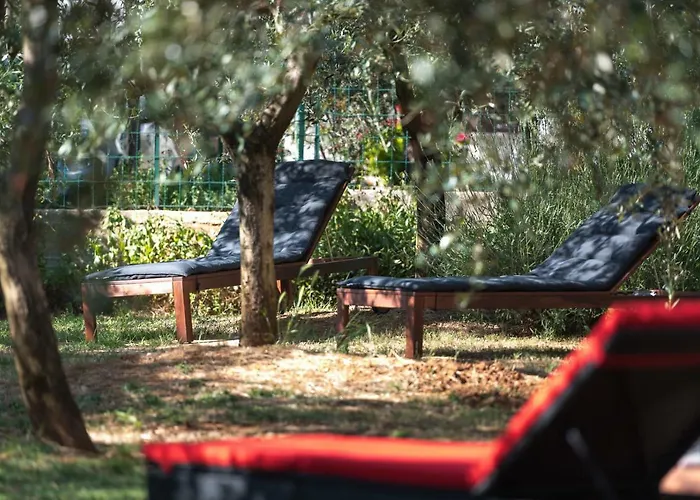 펜션 Maredi With Pool 풀라